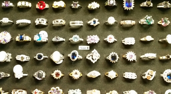 Meet your Posher, Alex - Picture 3 of 4